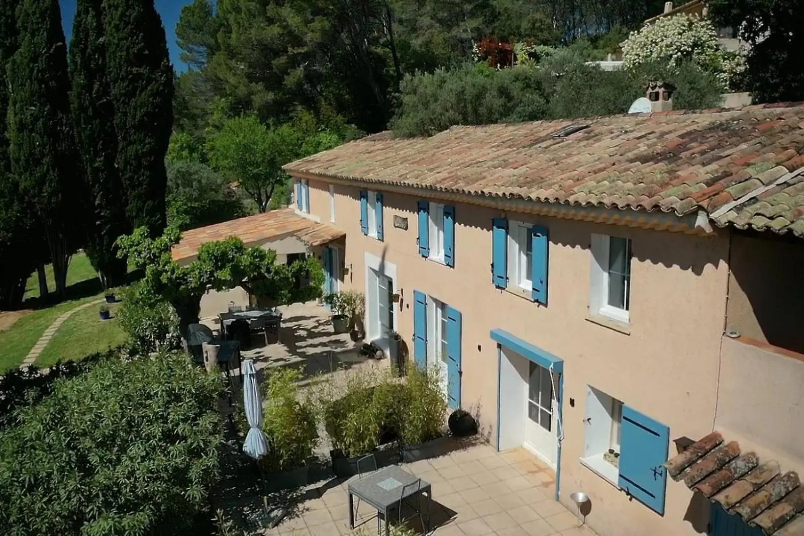 Holiday home Gites Colline De Sollies Salernes