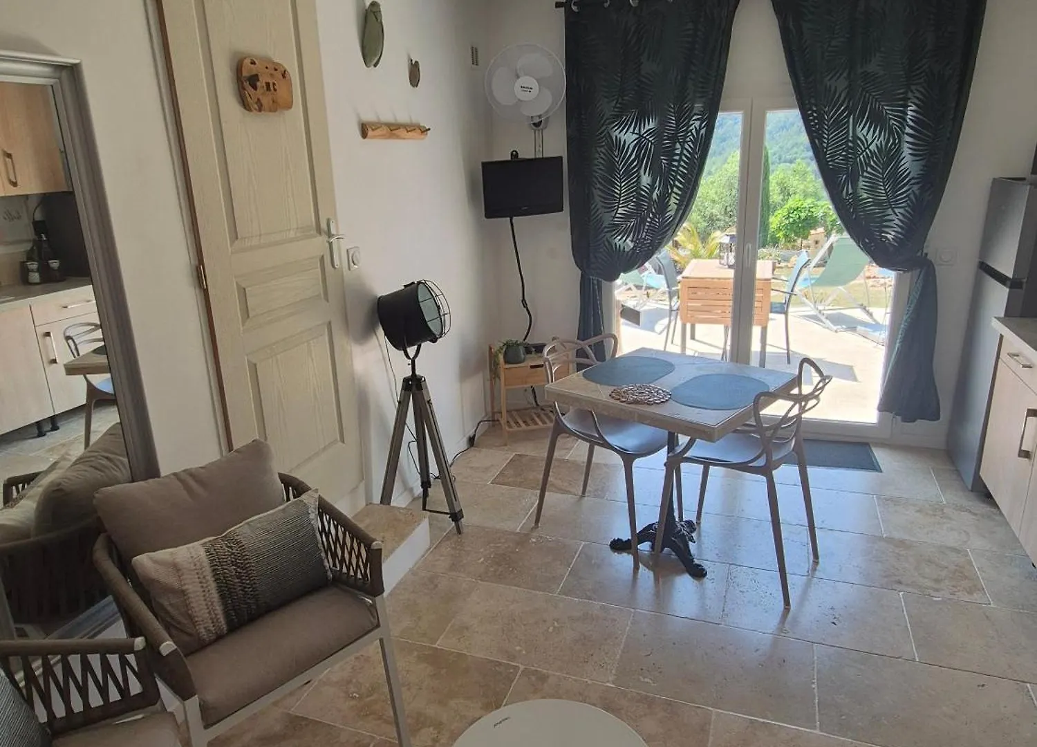Holiday home Gites Colline De Sollies Salernes