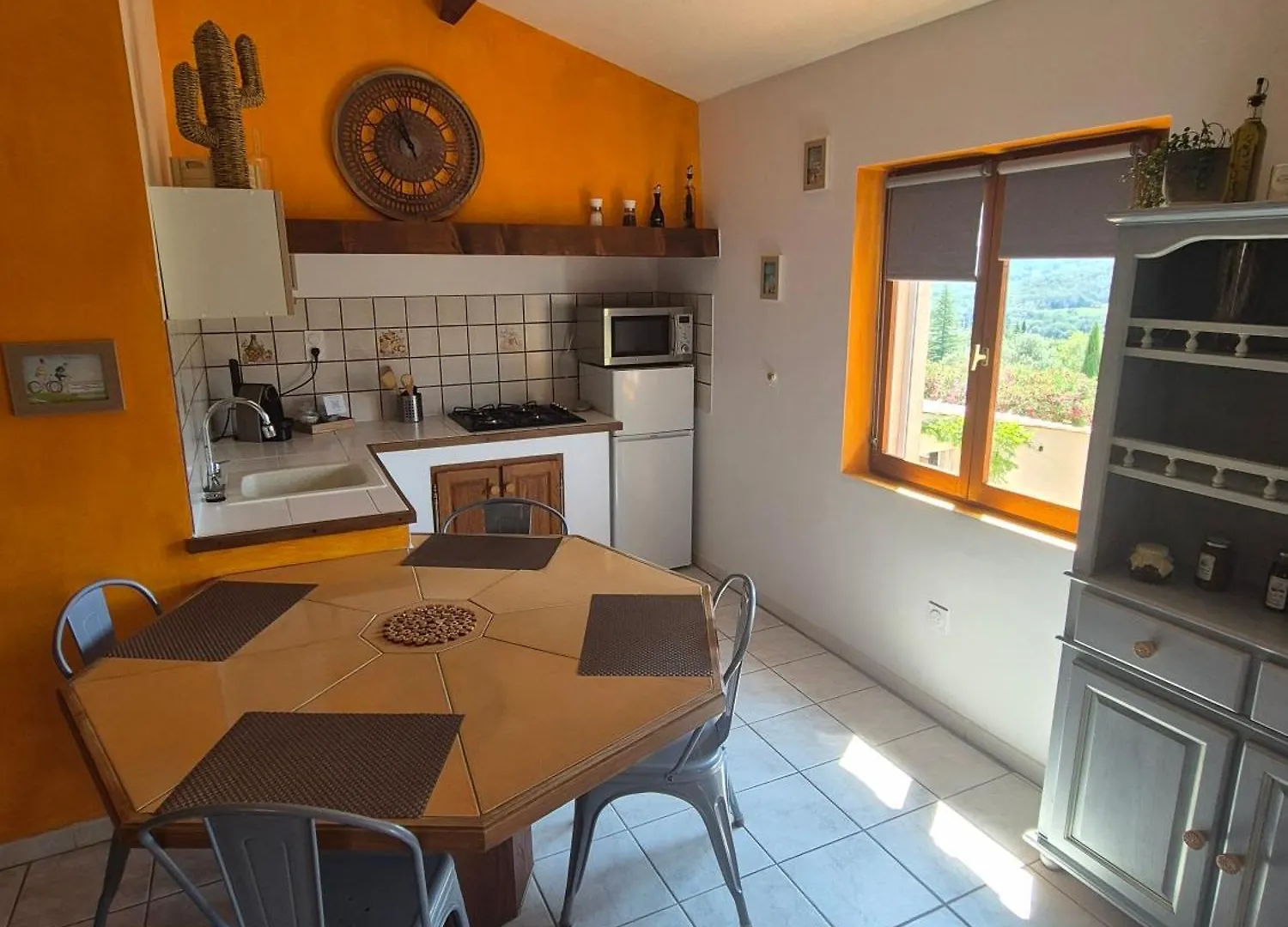 Holiday home Gites Colline De Sollies Salernes